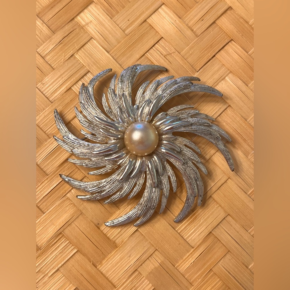 Silver Vintage Sunburst Brooch with Pearl Center